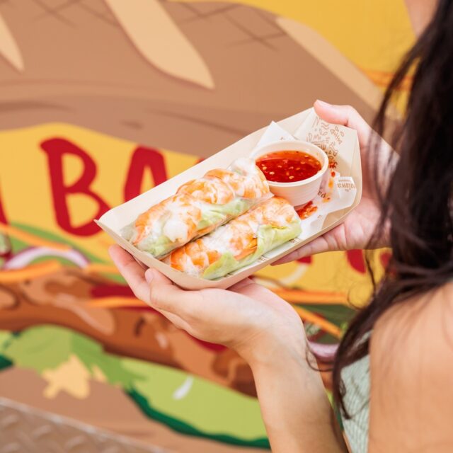 Weekend plans: eat, laugh, repeat. 🍟🍔 Nothing beats food truck happiness!

#thepalawansentosa #thepalawanfoodtruckssg #sentosa